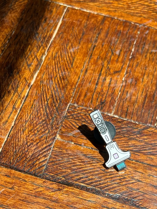 Accessories - NWOT Enamel Pin - Pipette multichannel